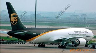 商務(wù)服務(wù)中的海運(yùn)物流 全球貿(mào)易的支柱